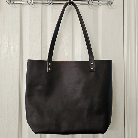 Portland Leather Medium Tote - Picture 2 of 8